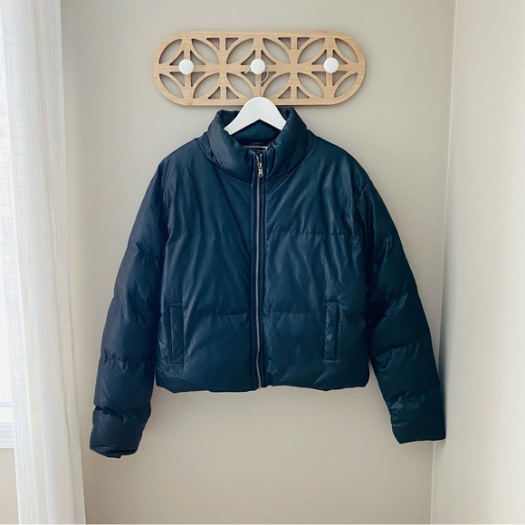 Altar'd State Zip Up Puff Jacket Black Sz Medium - Picture 1 of 10